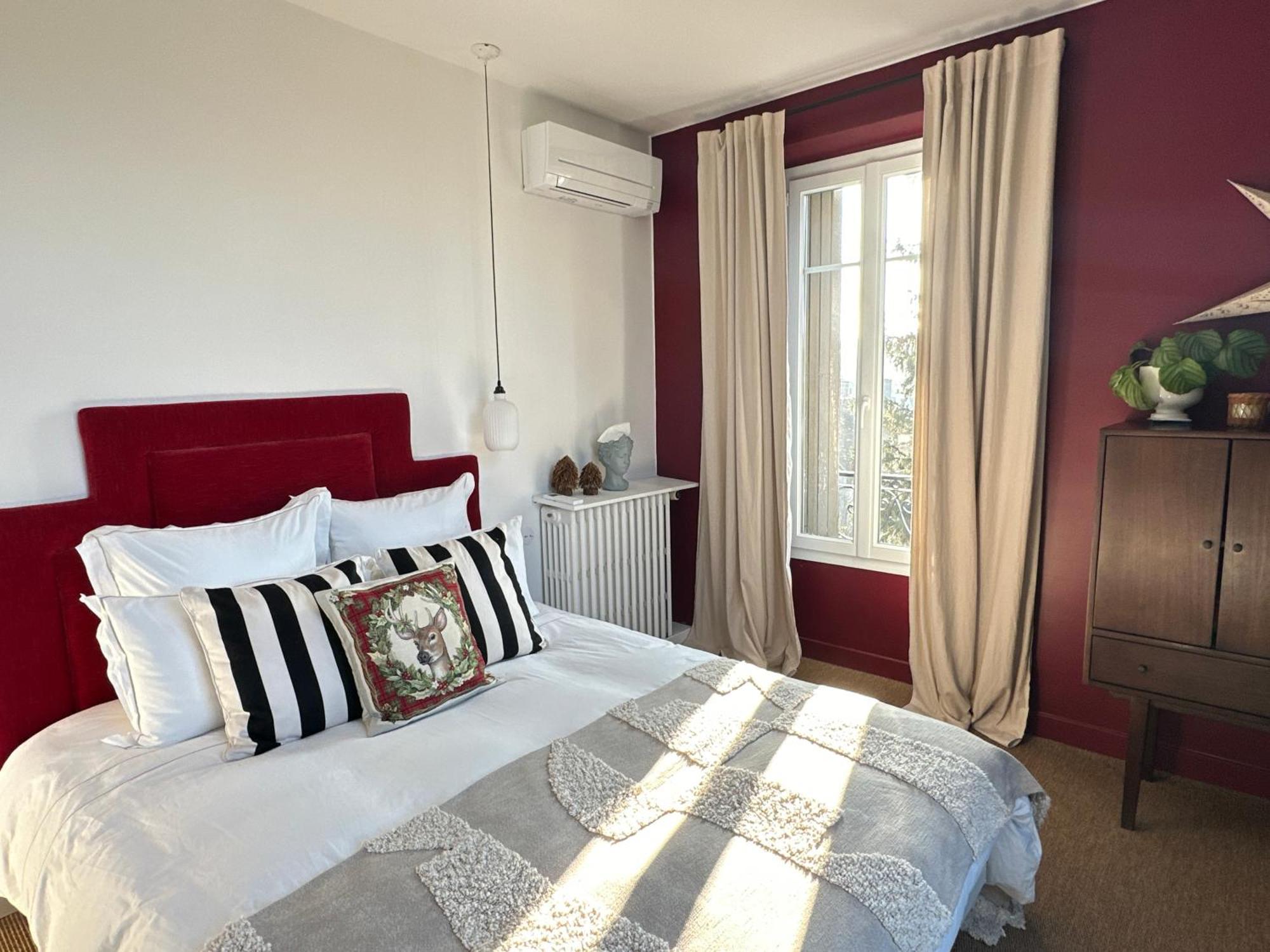 La Grande Maison Lgm Lesches Extérieur photo